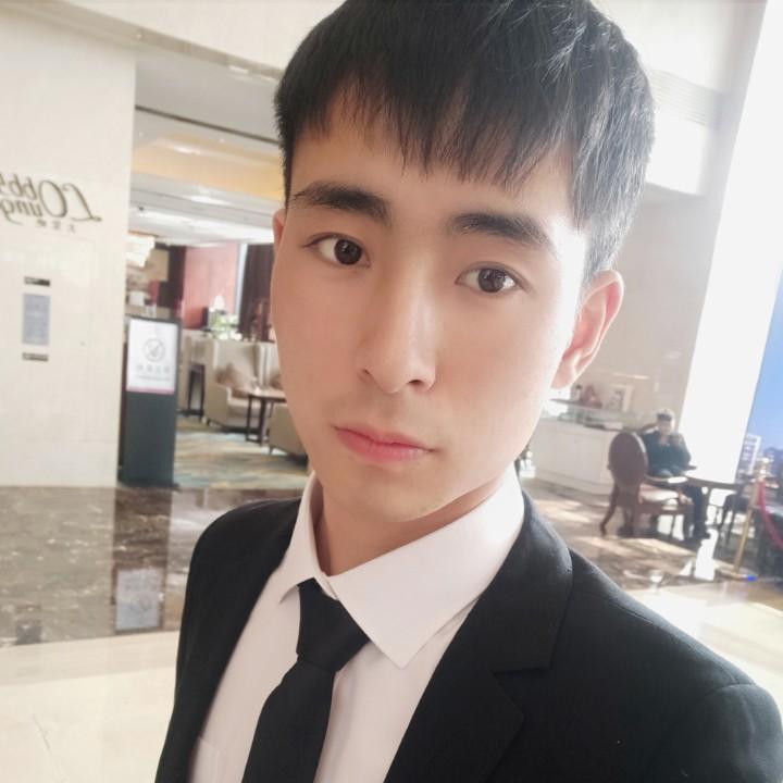 海，是倒过来的天