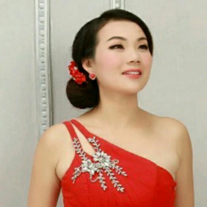 肖丽