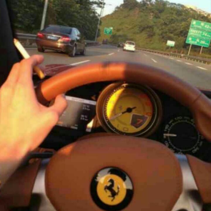 A.原来是磊哥啊