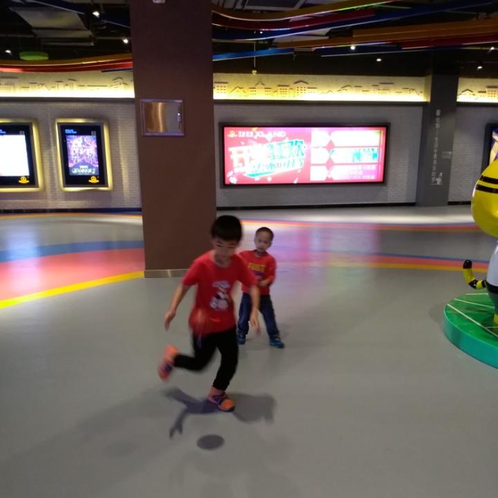 喜欢飚高音的航哥