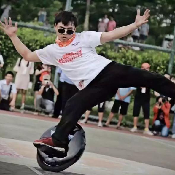 鑫魔轮平衡车俱乐部