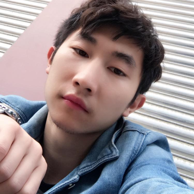 叫陈潇潇的男生并不多