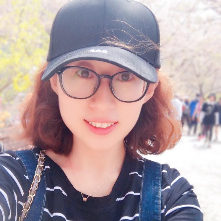 美娜🤗🍀
