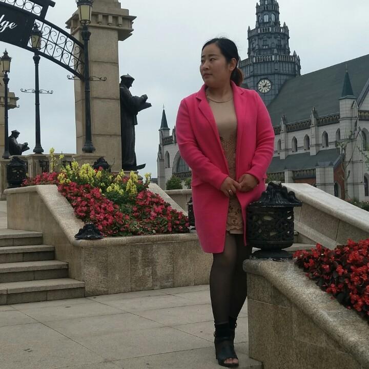 勤劳的，小蜜蜂