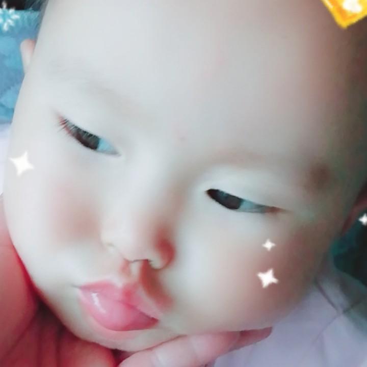 彤彤