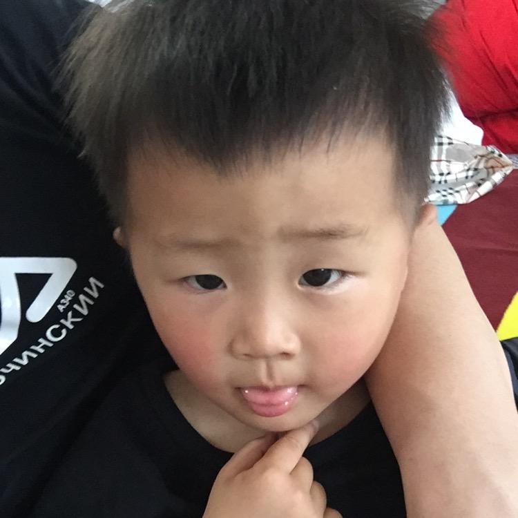 李博文