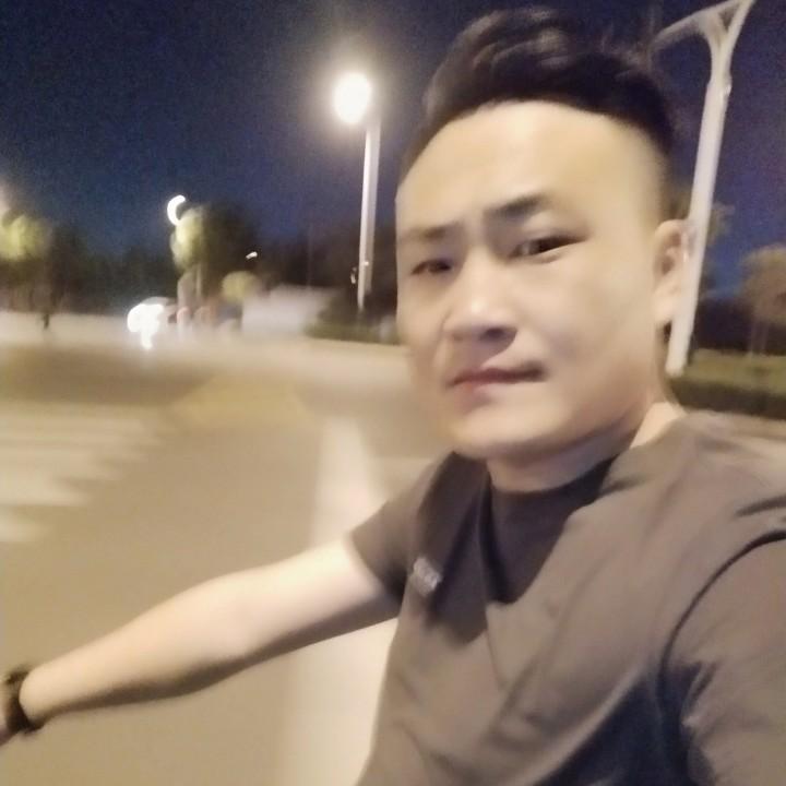 @小王