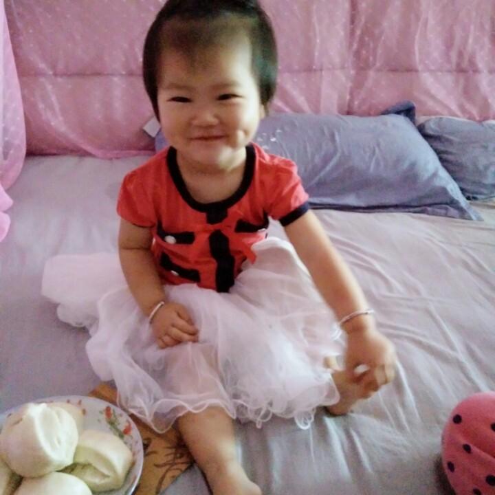 爱唱红歌的娜娜