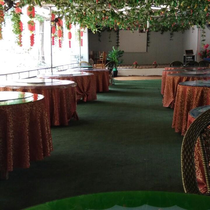 《山里人家》欢迎您来品尝生态柴火鹅