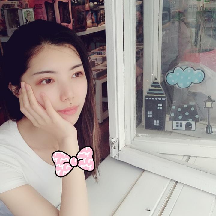 苗苗不服