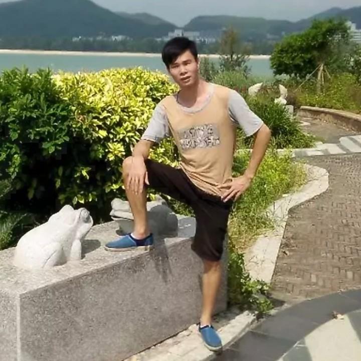勇少