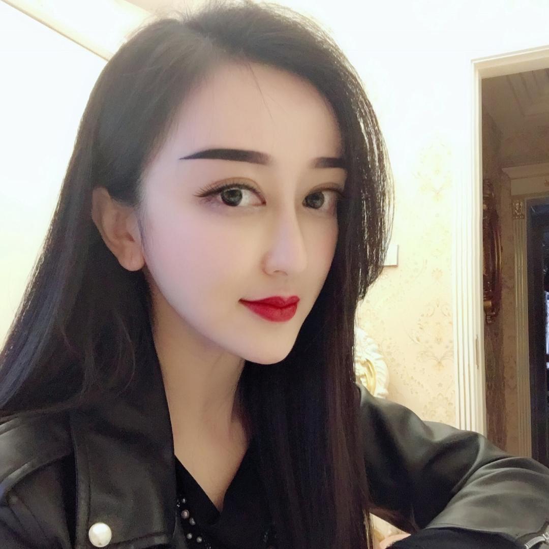 李文静