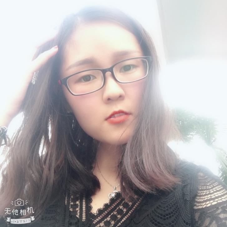 路璐爱喝露露