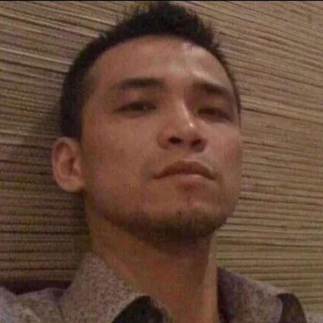 淋了雨的癞蛤蟆