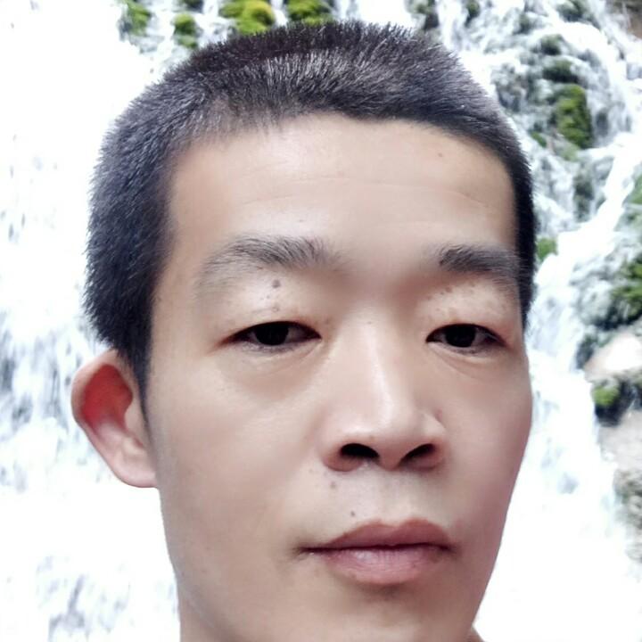 为了生活而奋斗