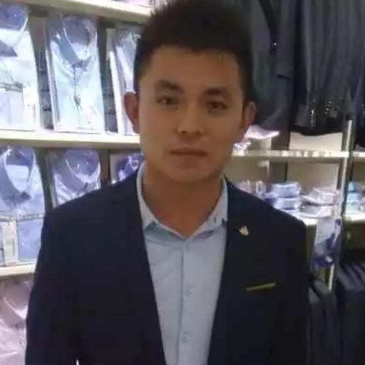 杨子龙