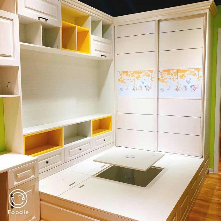 做家具的小妹妹—梓诺