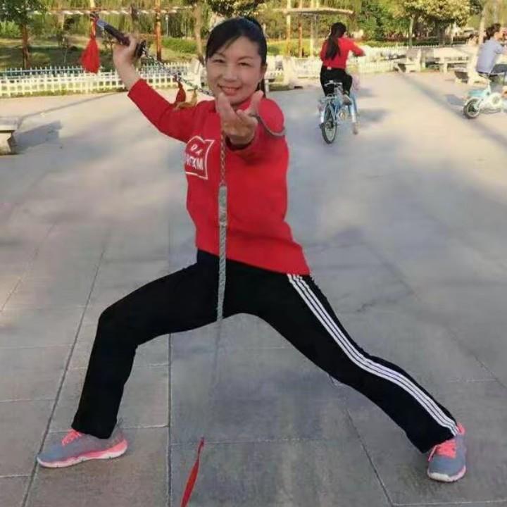 唐氏鞭业健身鞭刘巧英(请别秒赞谢谢支持)