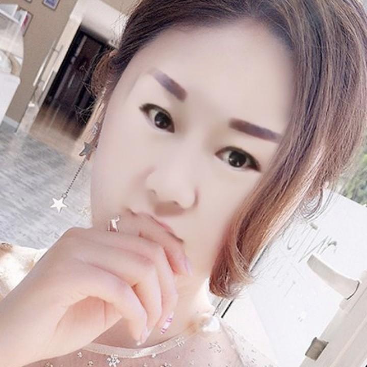 张丽