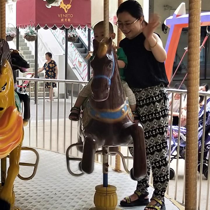 用户994552863