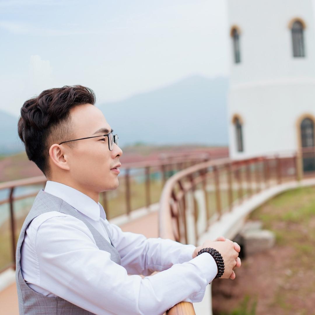 会游泳的Leo