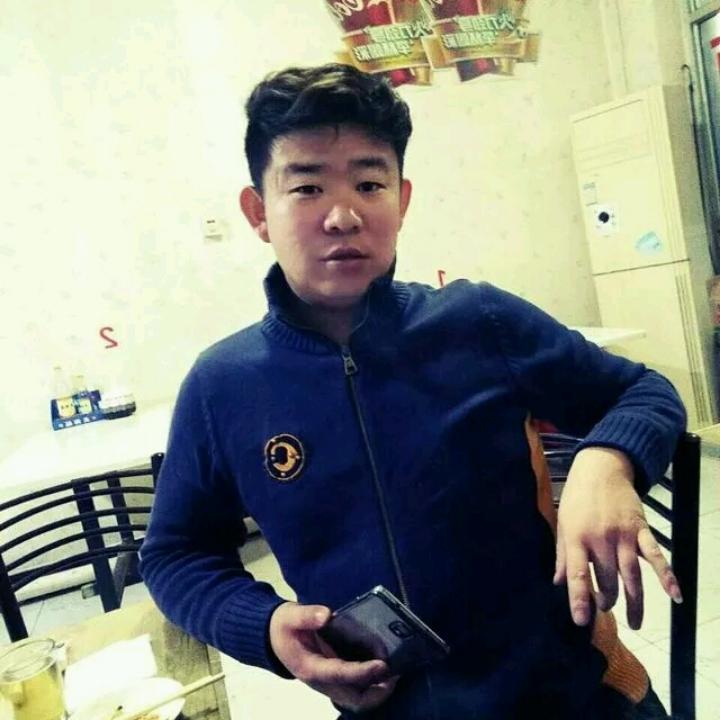 初一@