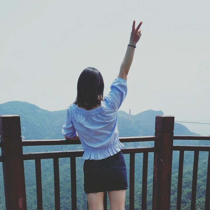 彩虹云（#^.^#）