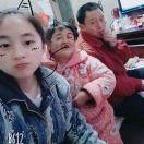 自信的小哥