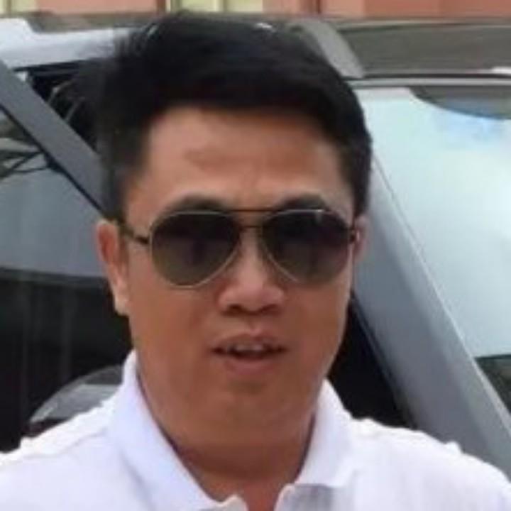 毛华健