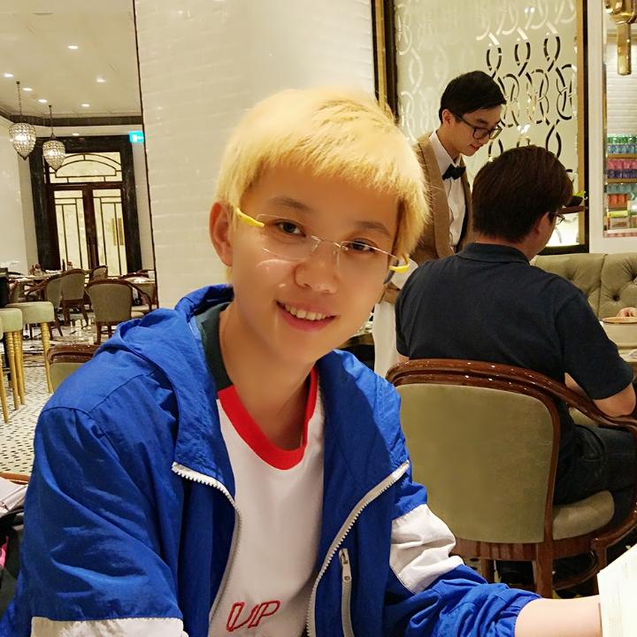 曲桐瑶Ellen