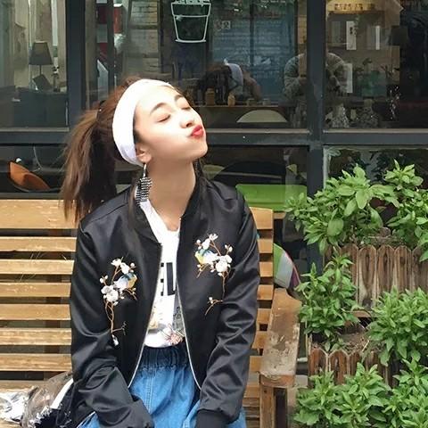 杨小羊.