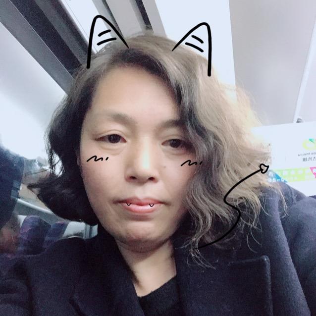 广陵区瑞丽女装服饰店
