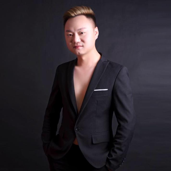 南漳S潮牌造型冯阳