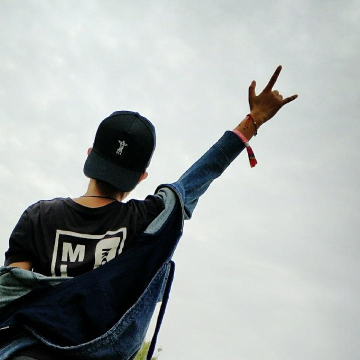 毕小鬼