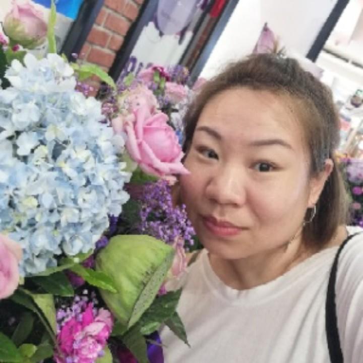 盘锦商贸城《韩•公馆》鞋店