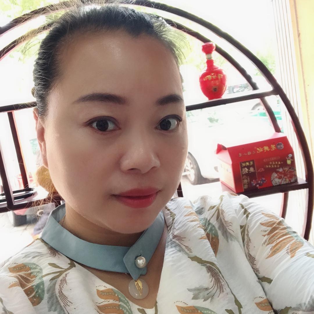 杨静华