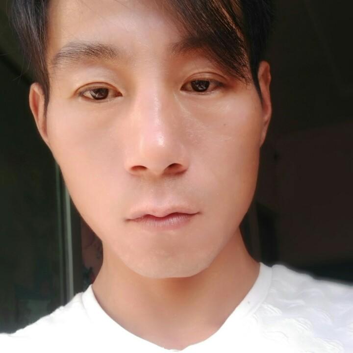 郑中欣