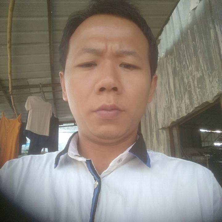 唐松坚