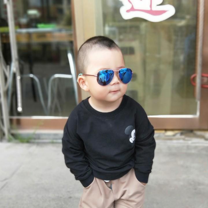 人不狠站不稳，少说话多干活