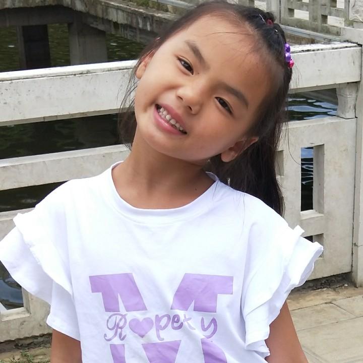 咻想靠近我