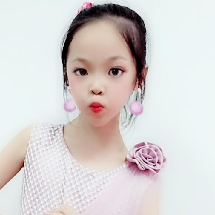 黄冈市黄州区李峥服装店