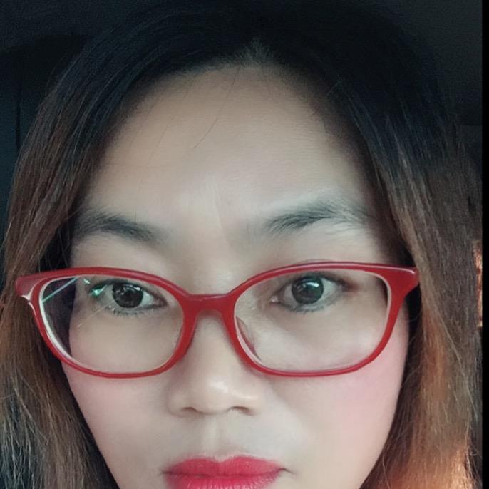 孤单美眉！
