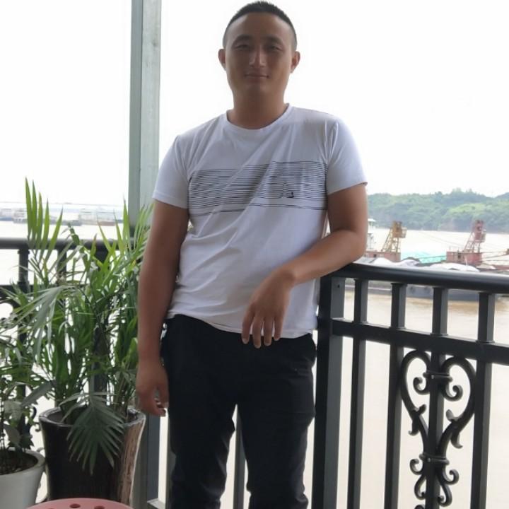 晓峰罗汉松批发园艺场