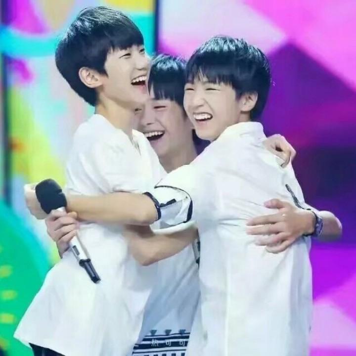 🌈啵啵家的小仙女💛