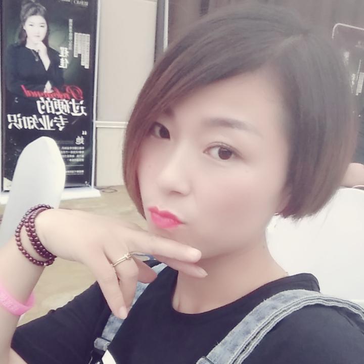 彩妮儿姐姐
