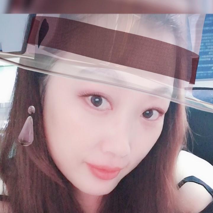 飘雪小赐百货⁵⁸⁸晚上9:10开播