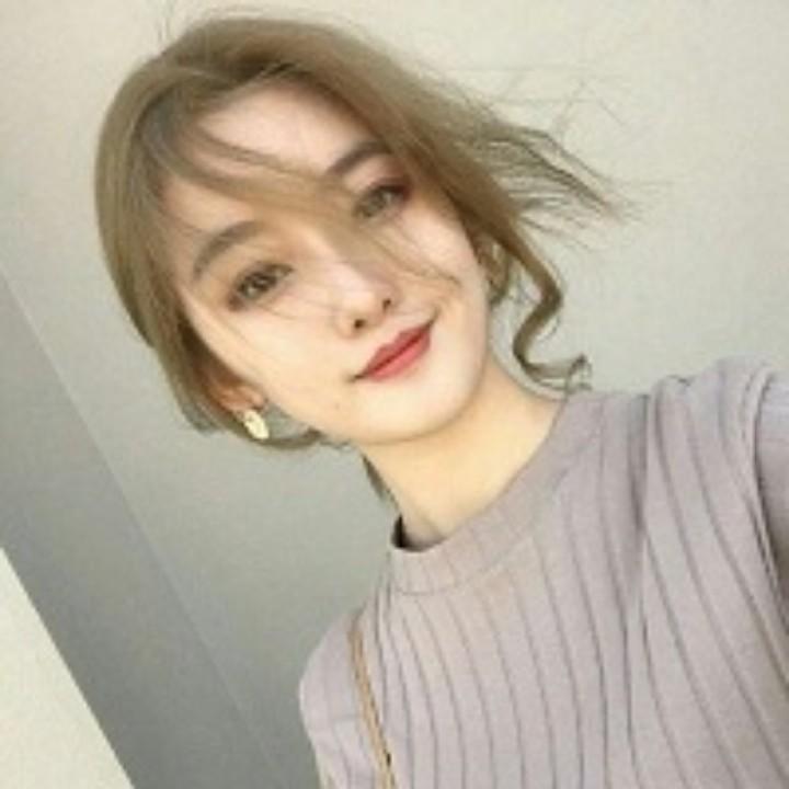 微微一笑🤔