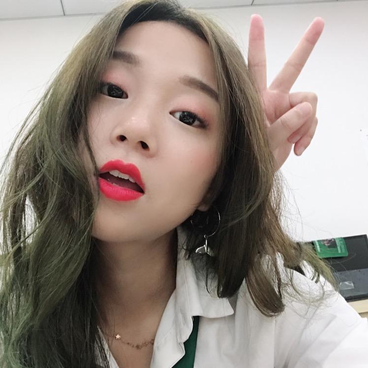 成都房产邓微微