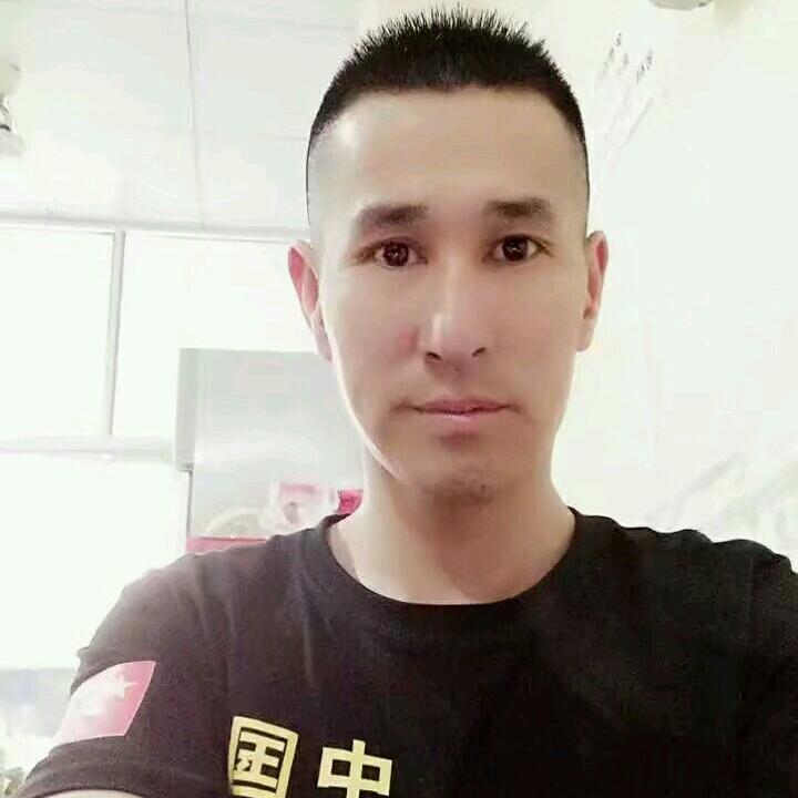 单身男女线上交友直播间