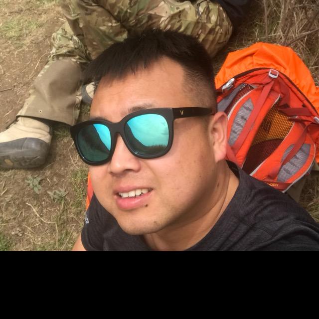 回忆永远站背后